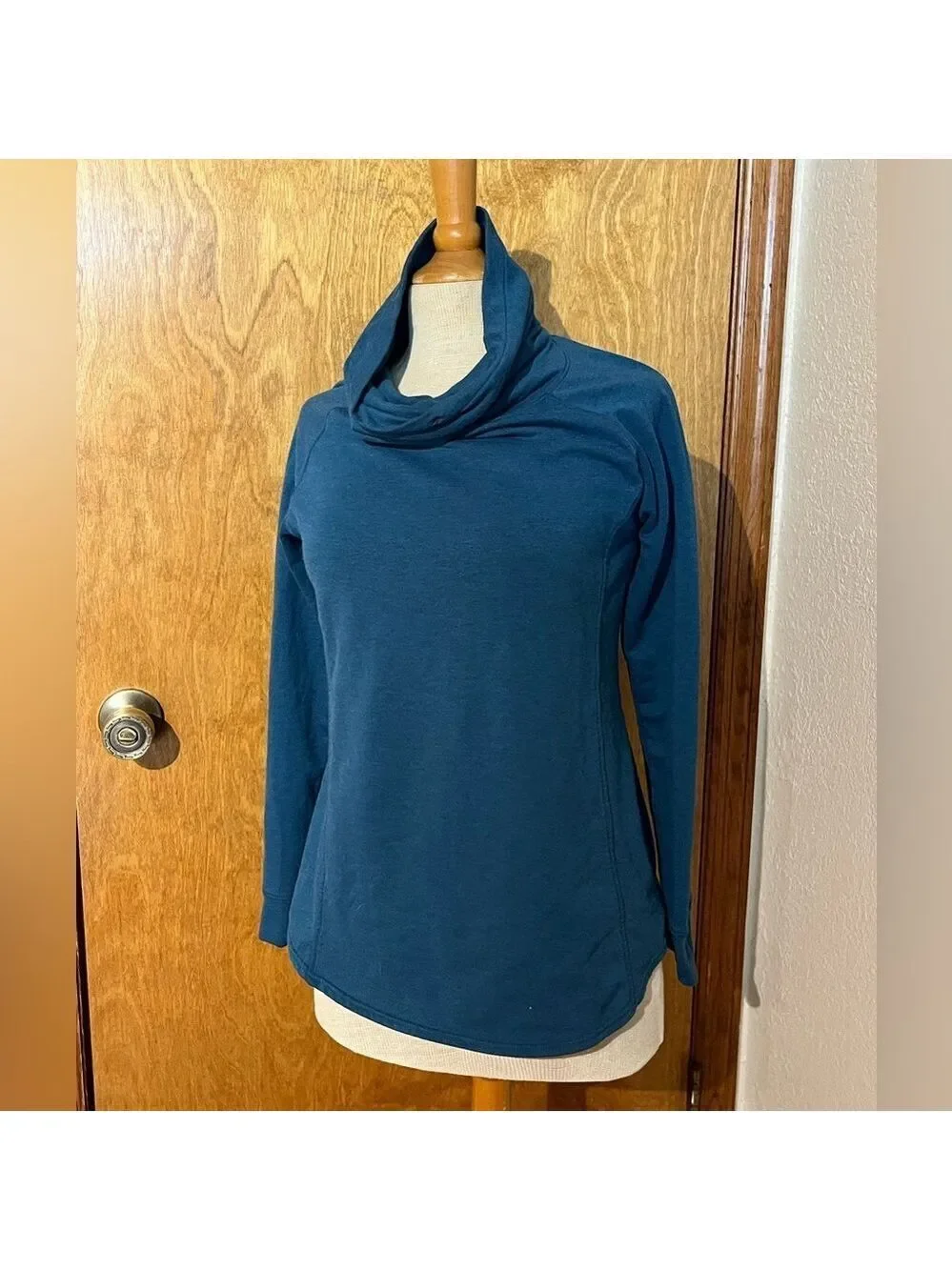 Women's Blue Cowl Neck Sweater 32 Degrees 32 Degree Heat brand small